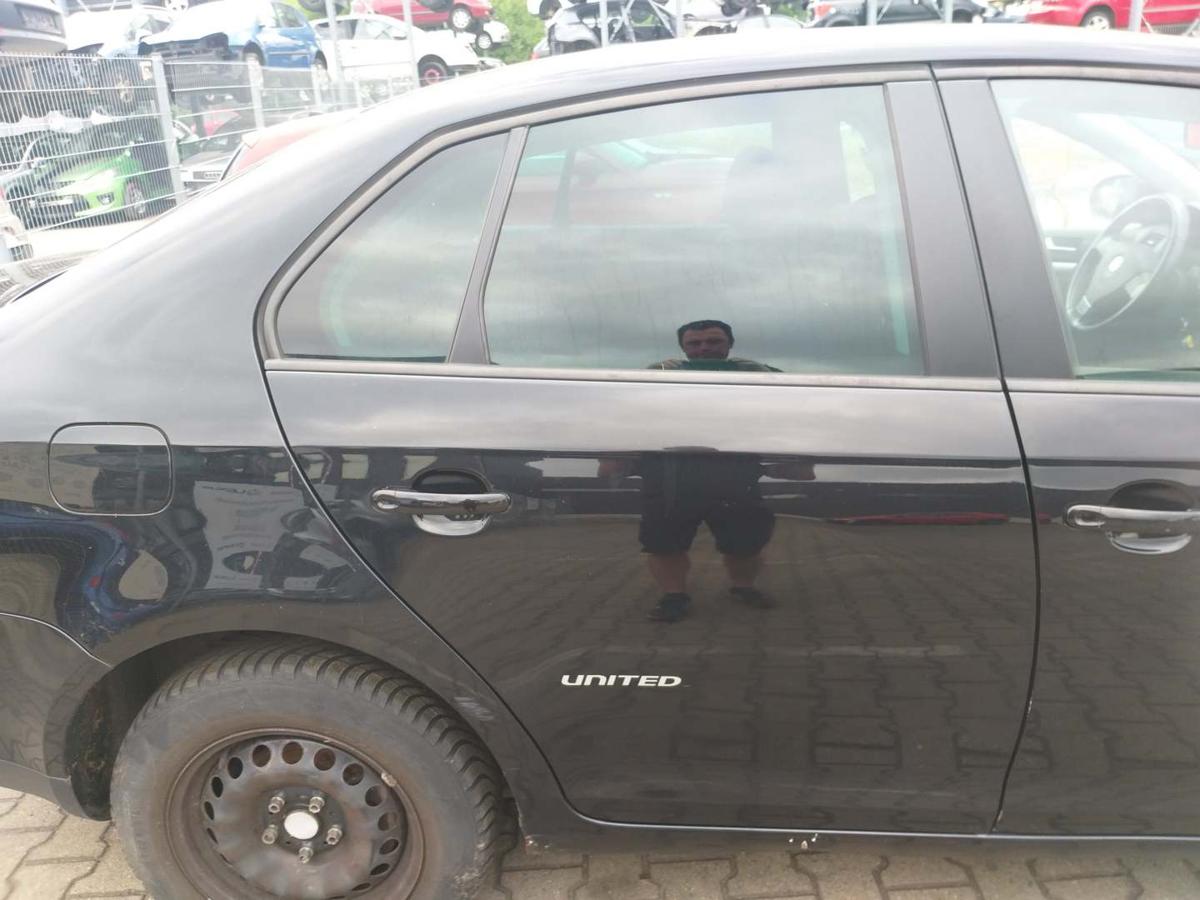 VW Jetta 1K2 original Tür hinten rechts LC9X Deepblack Bj.2009